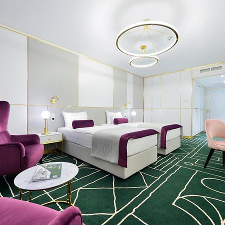 Hotel Ferreus Modern Art Deco Krasków Εξωτερικό φωτογραφία Deluxe room