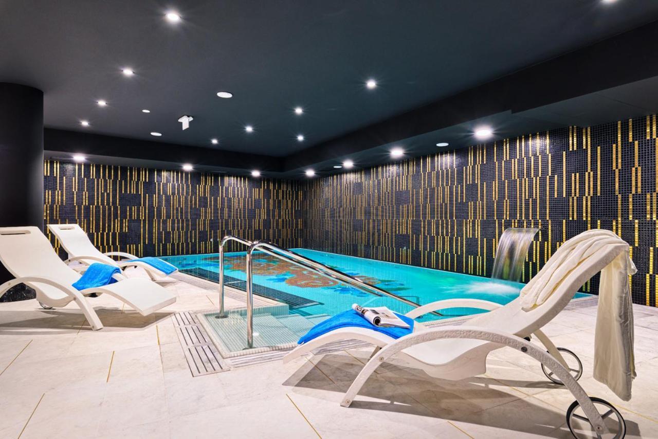 Hotel Ferreus Modern Art Deco Krasków Εξωτερικό φωτογραφία The spa at the hotel