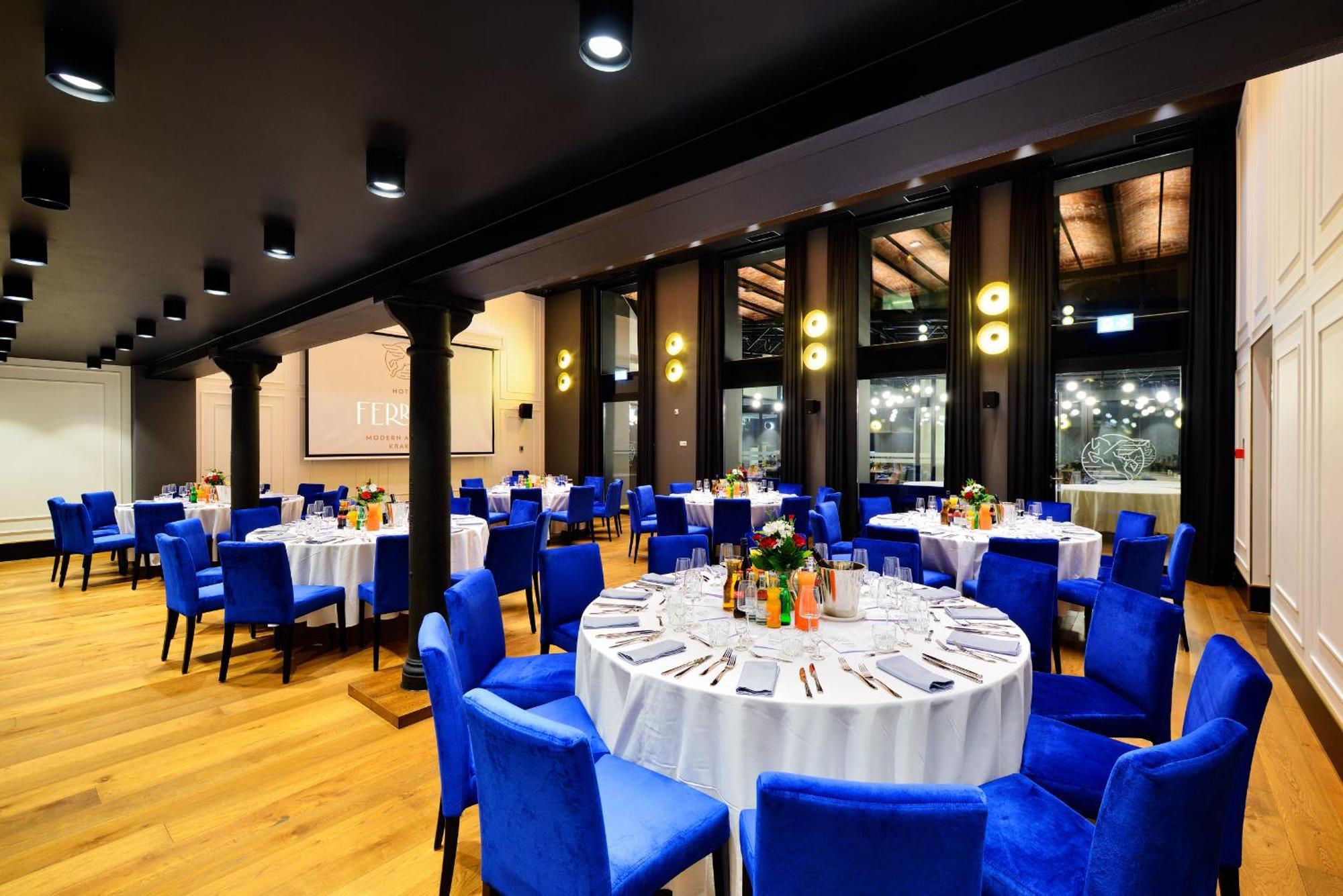 Hotel Ferreus Modern Art Deco Krasków Εξωτερικό φωτογραφία The Long Room
